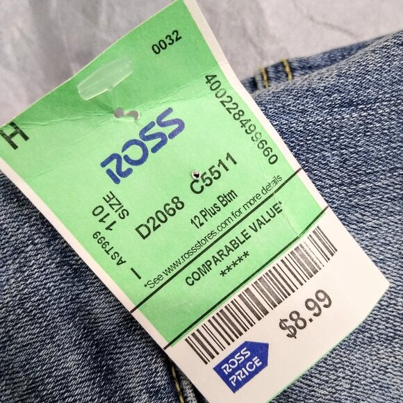 Maurices 22W Faded Blue Denim Capris with Deep Front & Back Pockets NEW - Picture 4 of 4